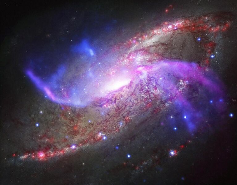 Datei:M 87-1 NASA .jpg